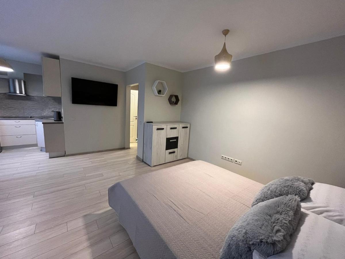 Beautiful Apartment Great Location Free Parking 리가 외부 사진